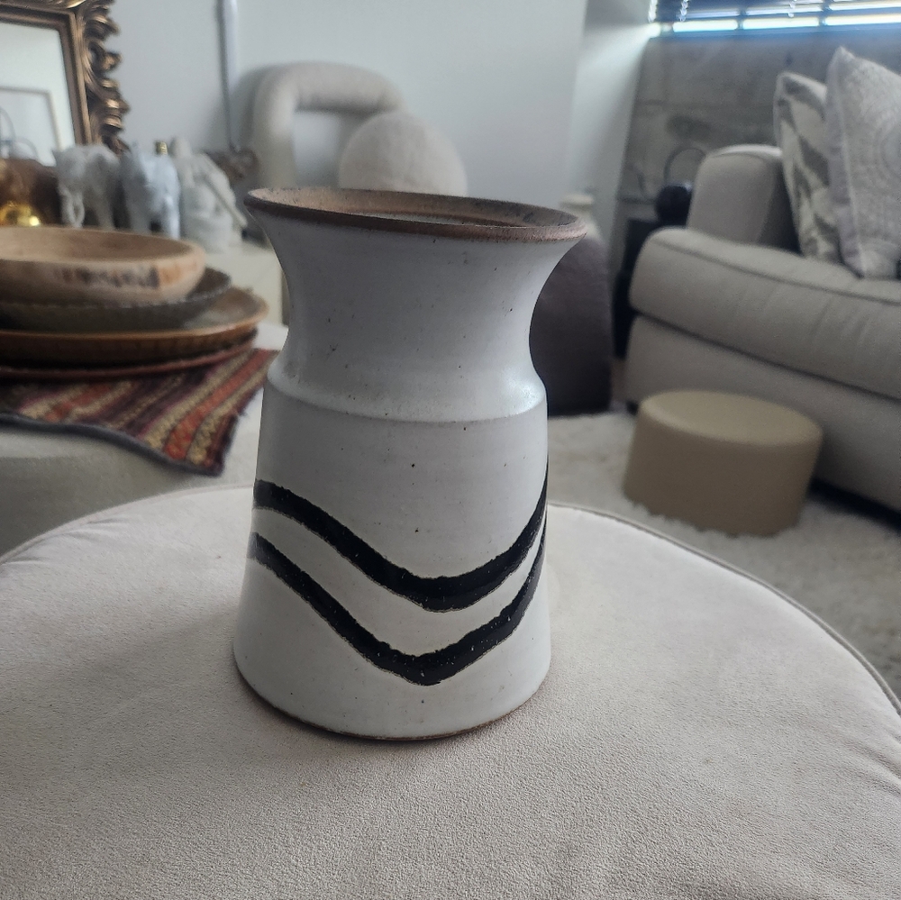 Handmade White Ceramic Vase with Black Wave Detail